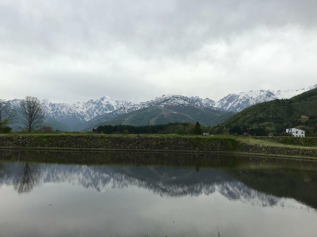 ホテル コミュニティハウス チロリアン 白馬村 エクステリア 写真